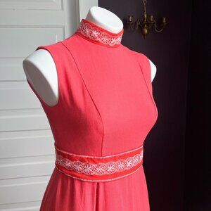 Stunning 70s Peach Gown